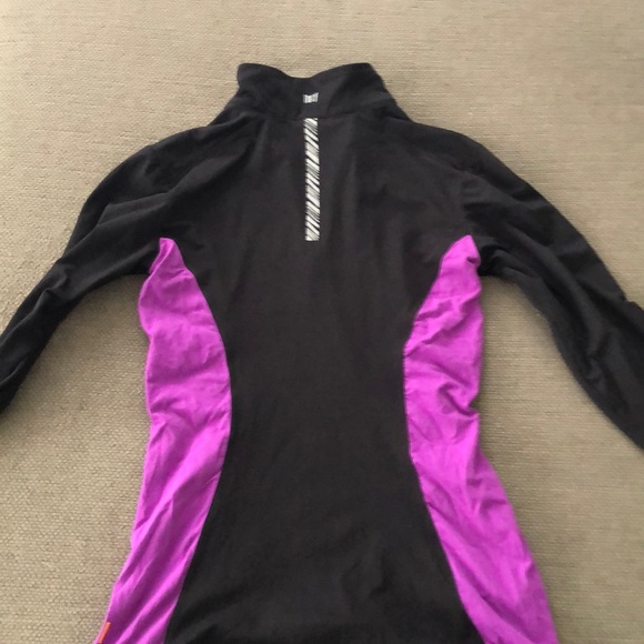 Lucy Workout Set - Picture 6 of 8